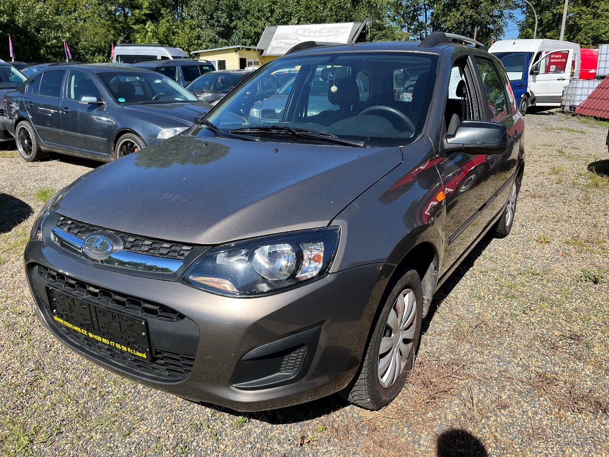 Lada Kalina 1.6 málo najeto