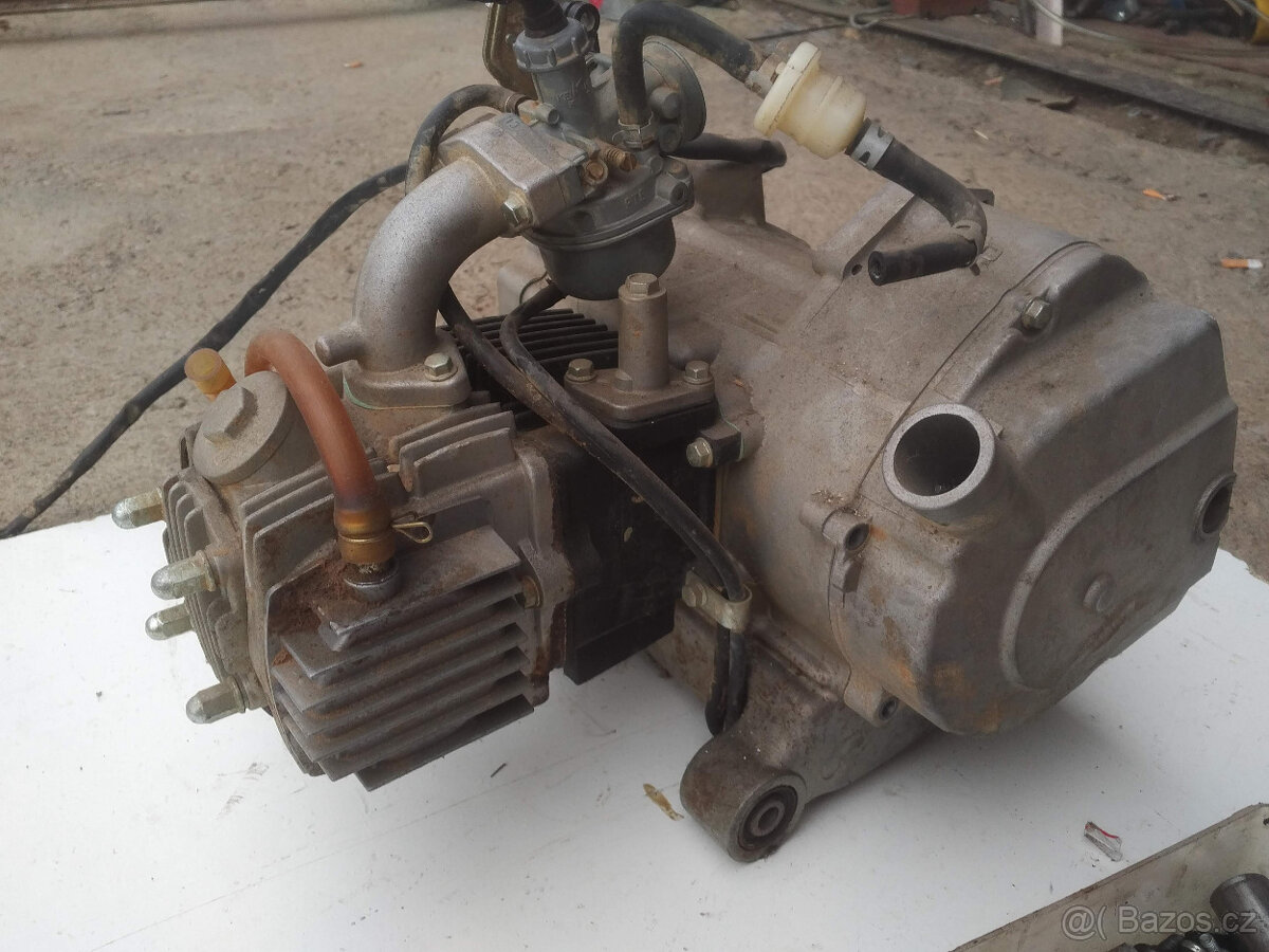 ND - motor na CanAm 90