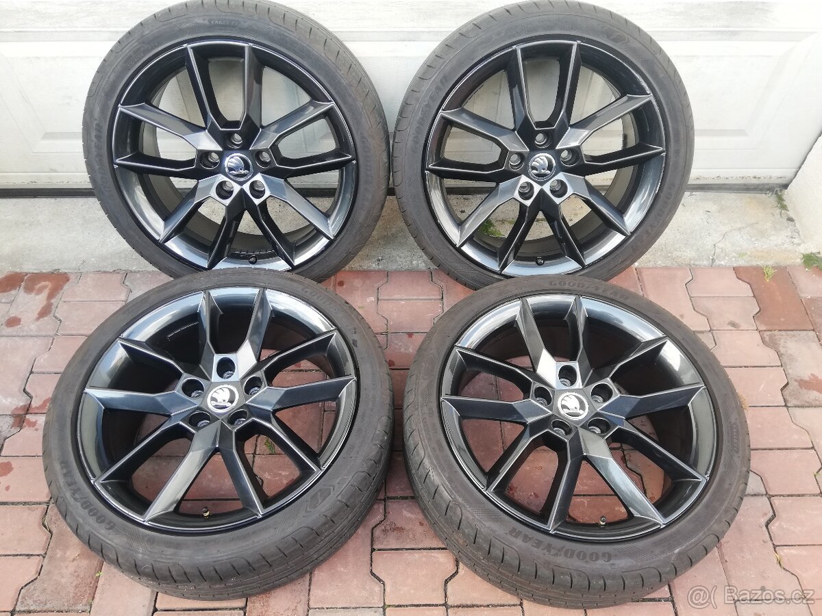 alu Škoda Octavia III Gemini 18", letní 225/40/18 Goodyear