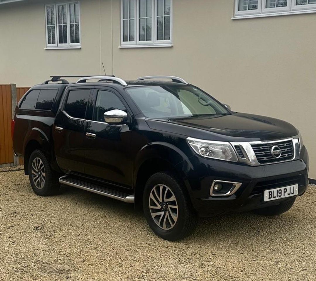 Nissan navara 2.3dci dovoz Anglie