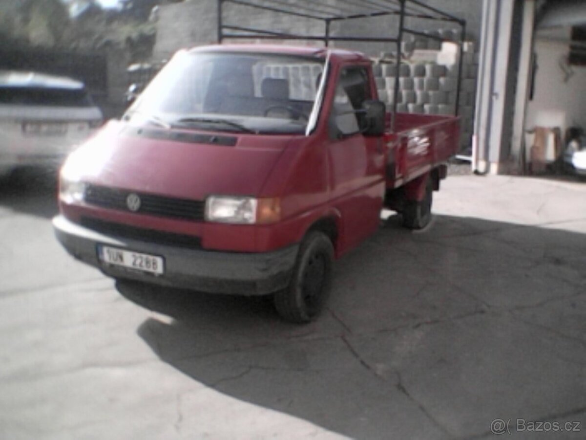 vw t4 valnik, 2.4 d,57kw,r.v.11-93,233000km.