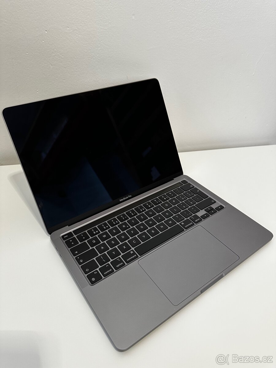 CTO Macbook Pro 13" 2022, M2, 16GB RAM, 256GB