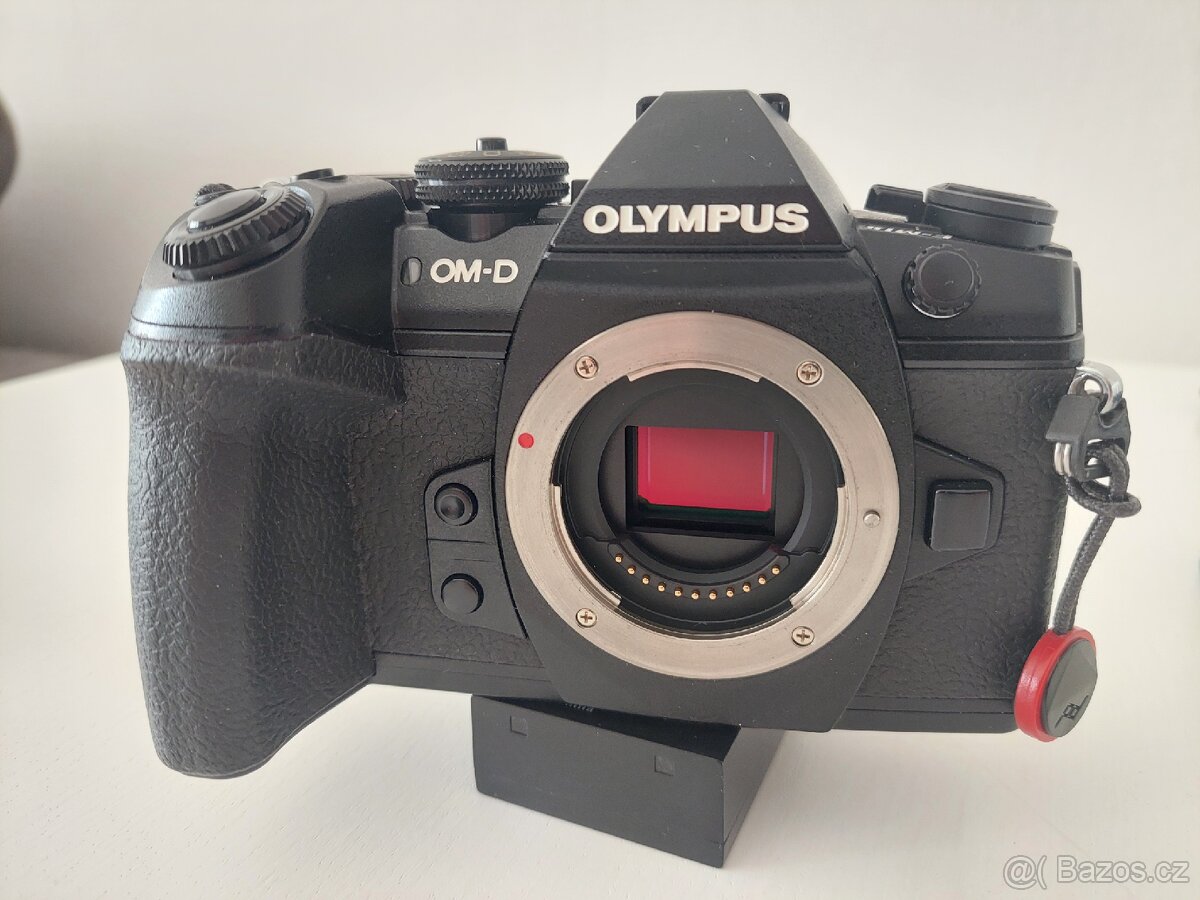 Olympus E-M1 II