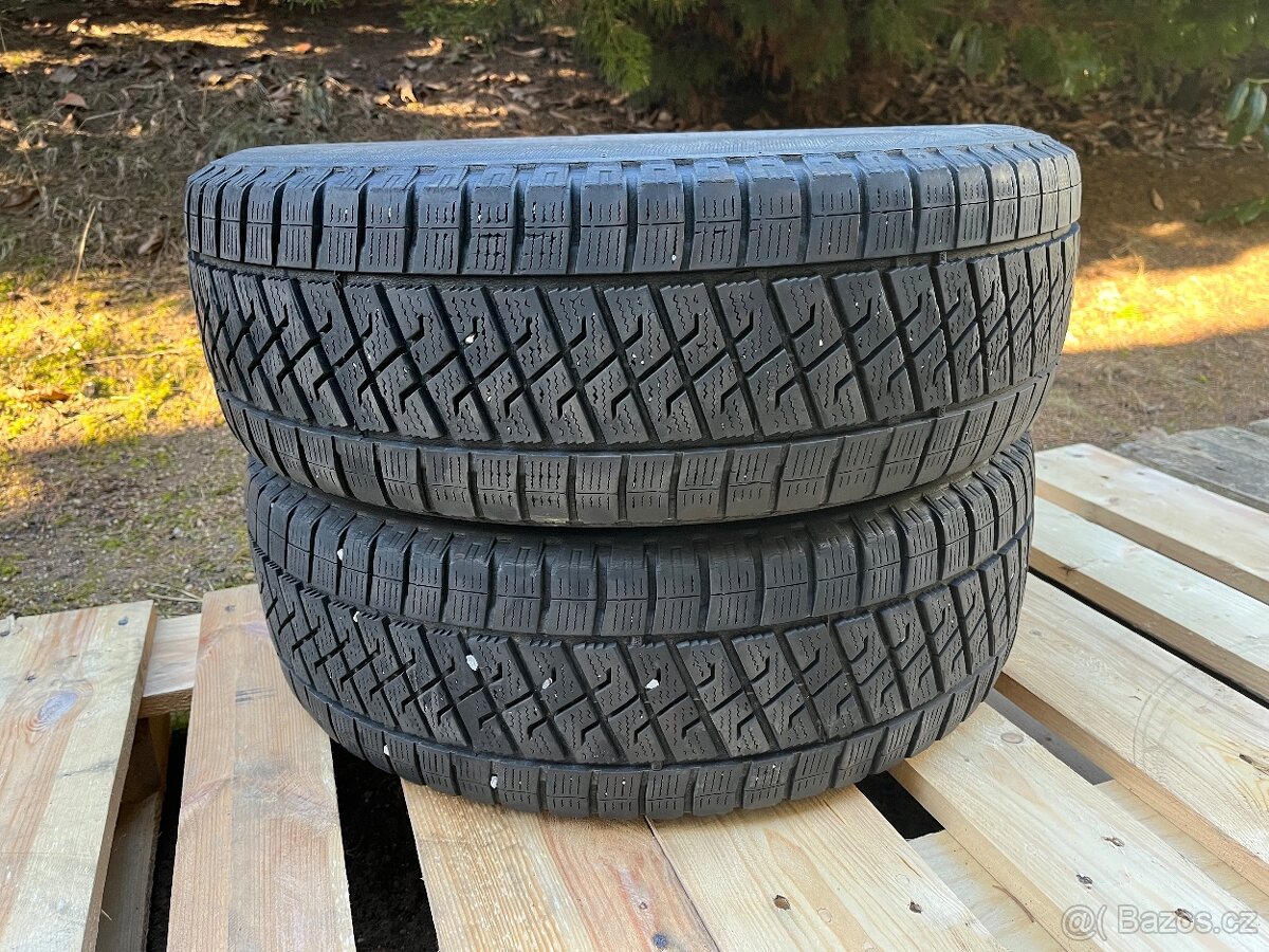 Zimní pneumatiky Lassa 215/65R15C 104/102T