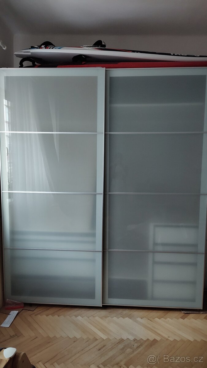 Skříň IKEA PAX