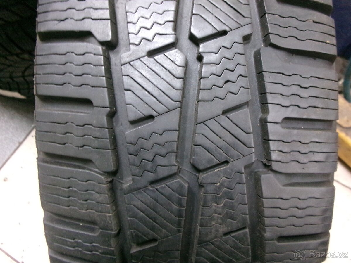 215/60 R17C MICHELIN (7,5-8mm) č.15117