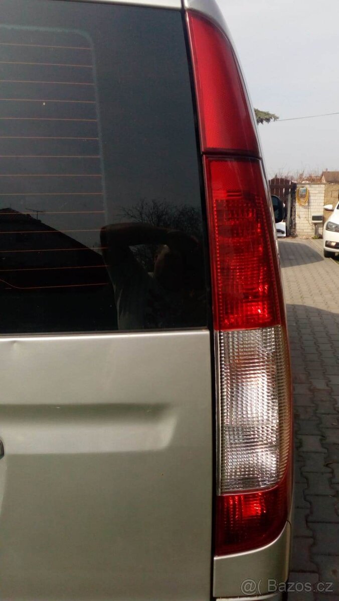 Mercedes Viano Vito - zrcátka a zadní světla