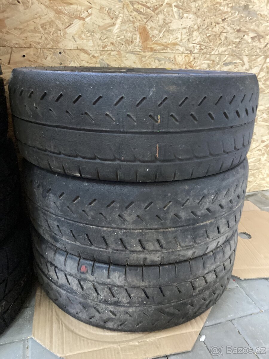 3x R17 Michelin Pilot Sport 11