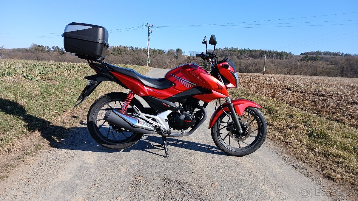 Honda CB 125f  najeto 8050 km