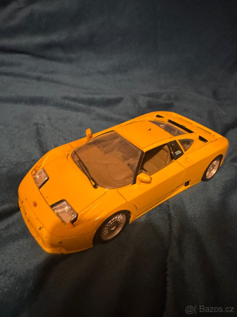 Prodám model Bugatti EB110 Bburago 1:18 - Žlutá 1991