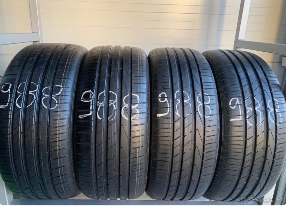 Zánovní sada č.988 Hankook- 235/55/19 - 255/50/19