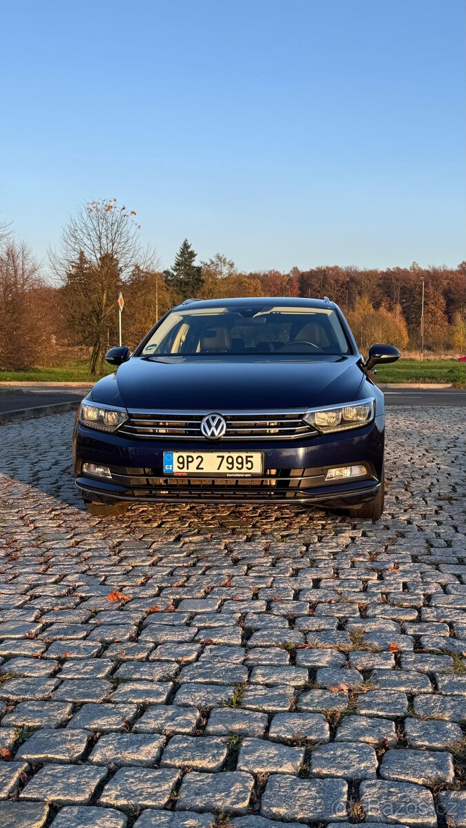 VW passat 2019 2.0tdi 140kw DSG TOP výbava i stav