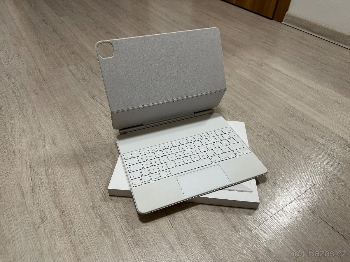 Apple Magic Keyboard iPad Pro 12.9" 2021 (6th Gen), bílá CZ