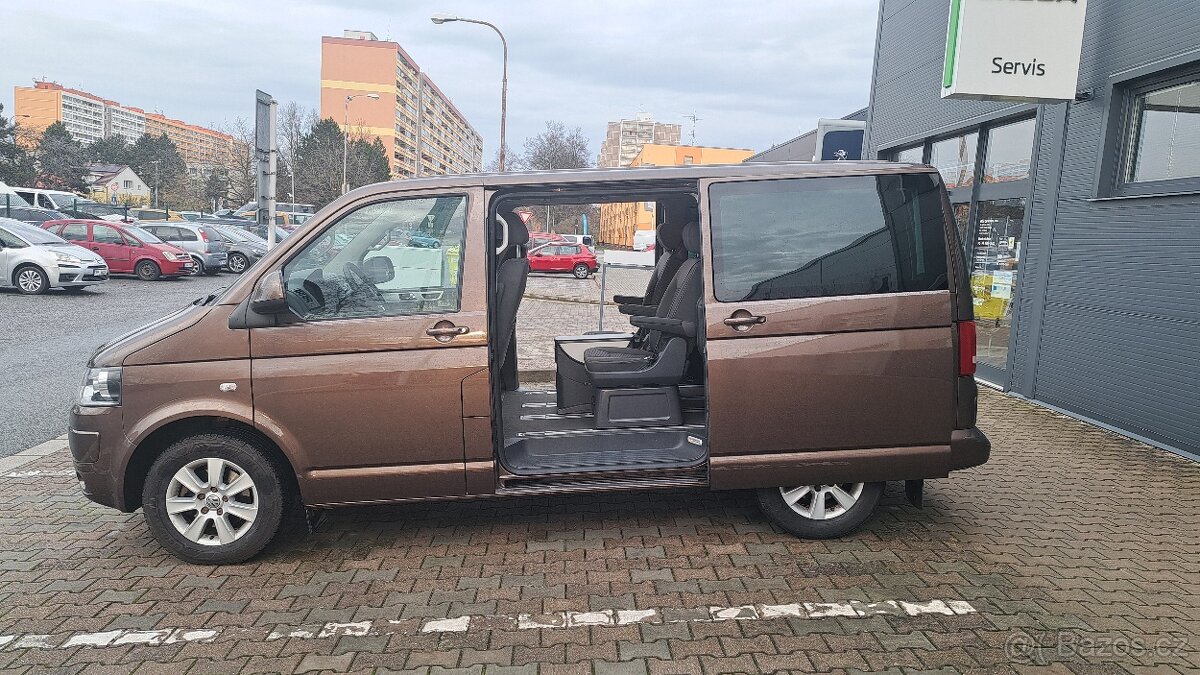 T5 MULTIVAN 2.0 TDI 103KW DSG 2X ŠOUPAČKY