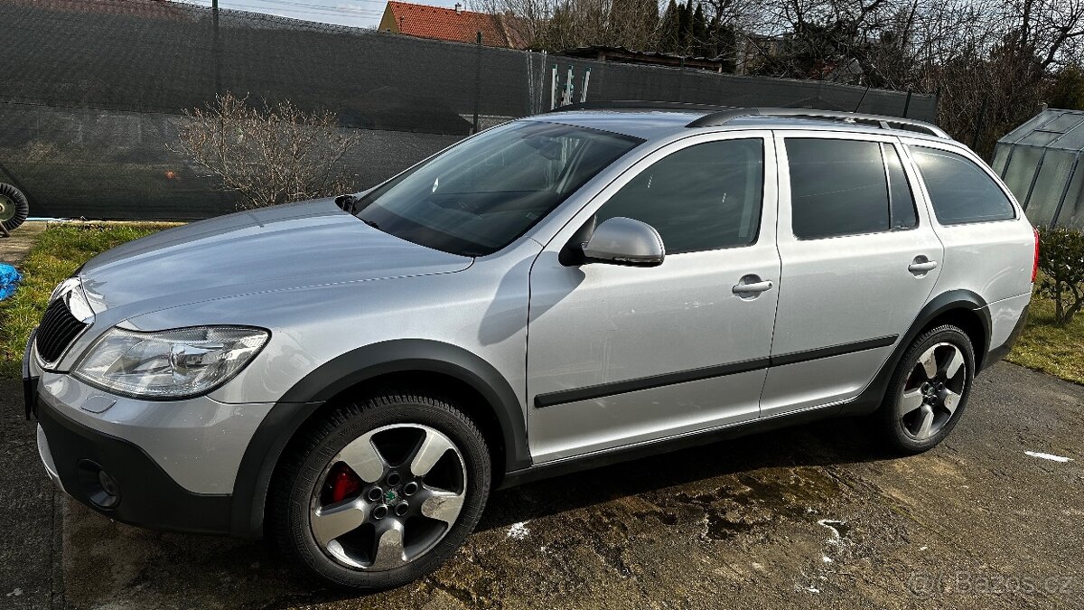 Škoda Octavia 2 SCOUT 2.0 TDI CR DSG 4X4 103KW COMBI