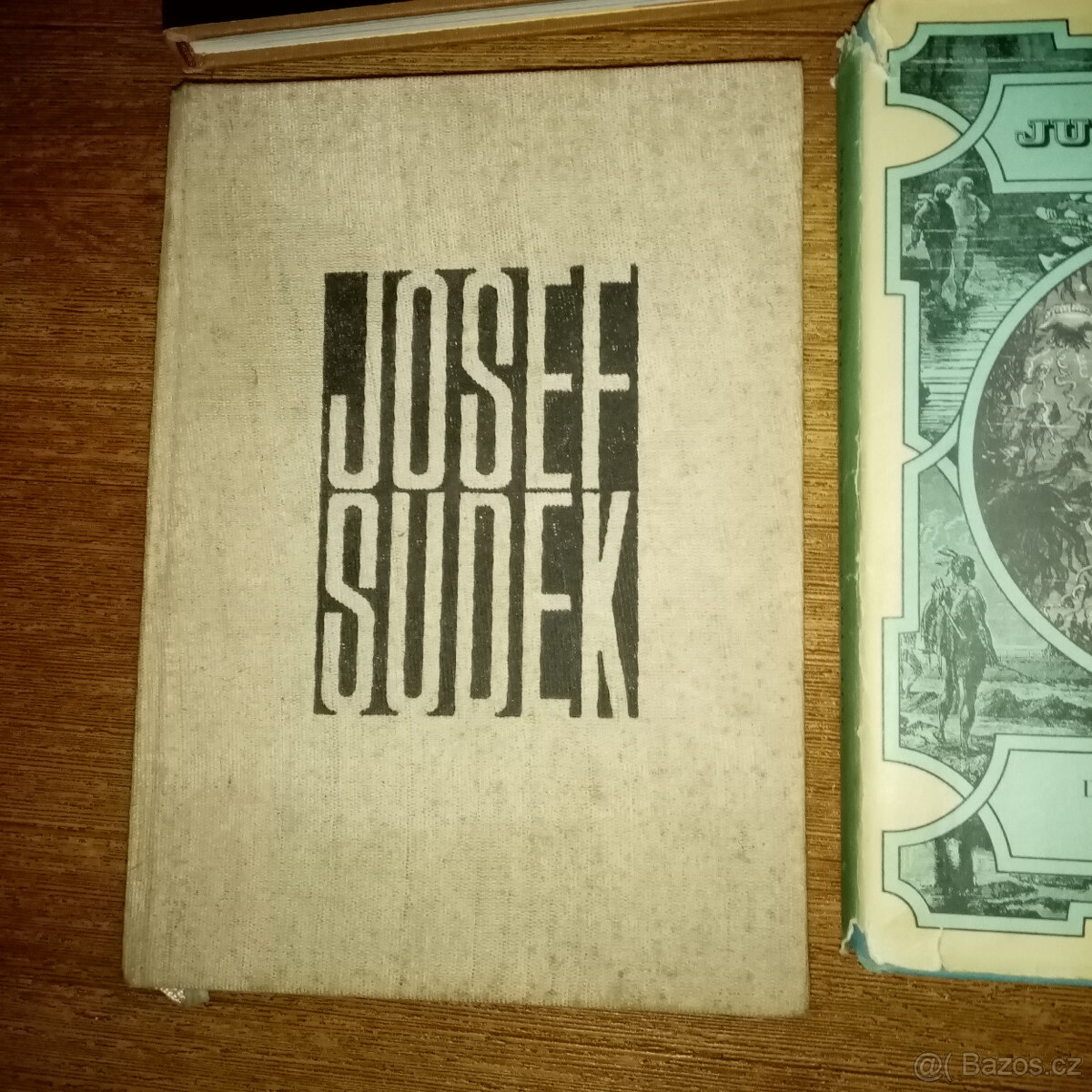 Prodám knihu Josef Sudek, J. Verne aj.