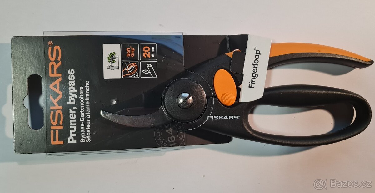 Fiskars P44 - Zahradní nůžky dvoučepelové NOVÉ