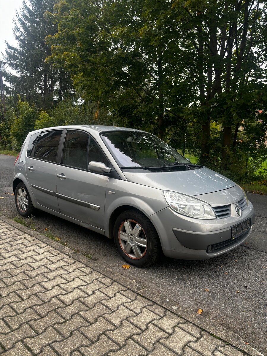 Renault Megane Scénic