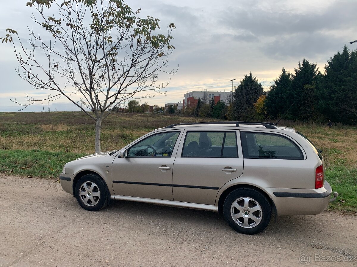 Škoda Octavia I 1.6i