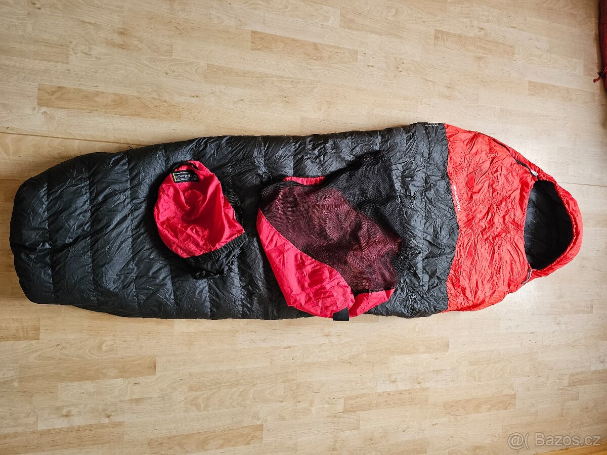 1x pouzity perovy spaci pytel Mammut 3 season 0°C