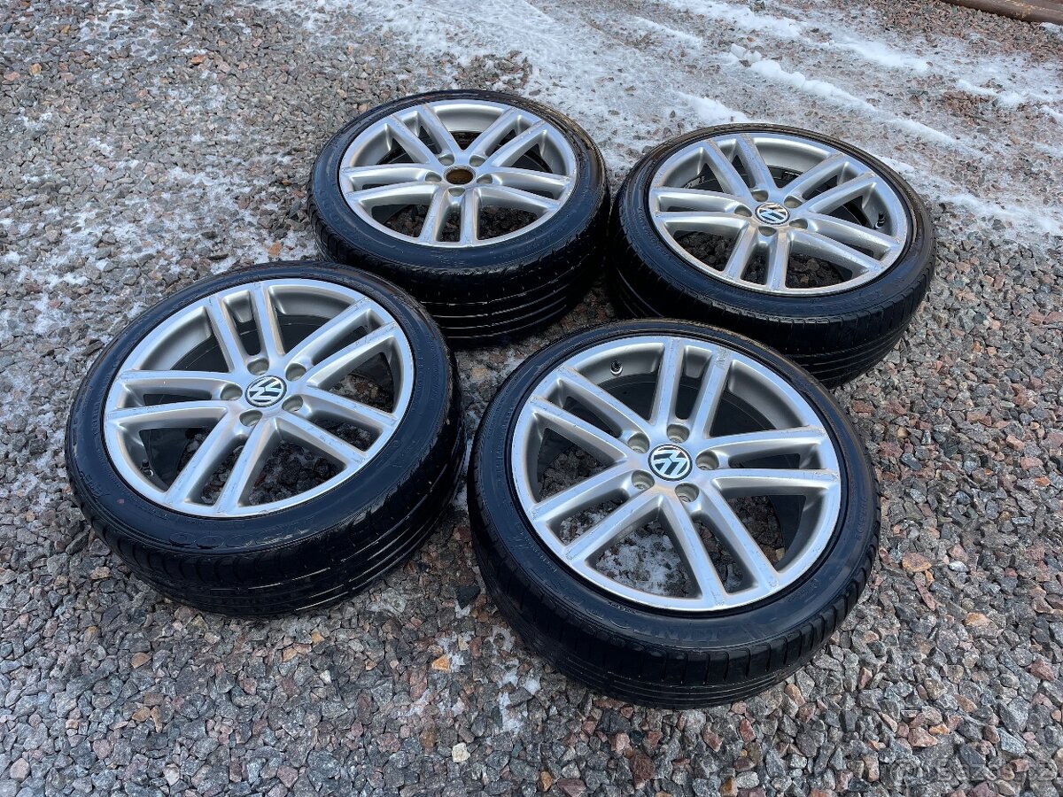 Sada alu disků Speedline VW Touareg 5x120 R19