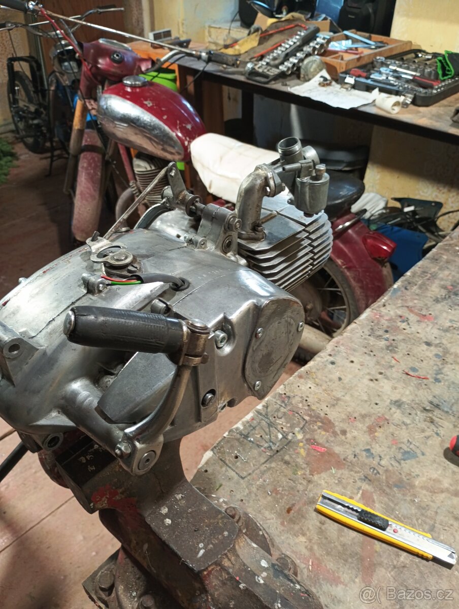 Motor jawa pionýr