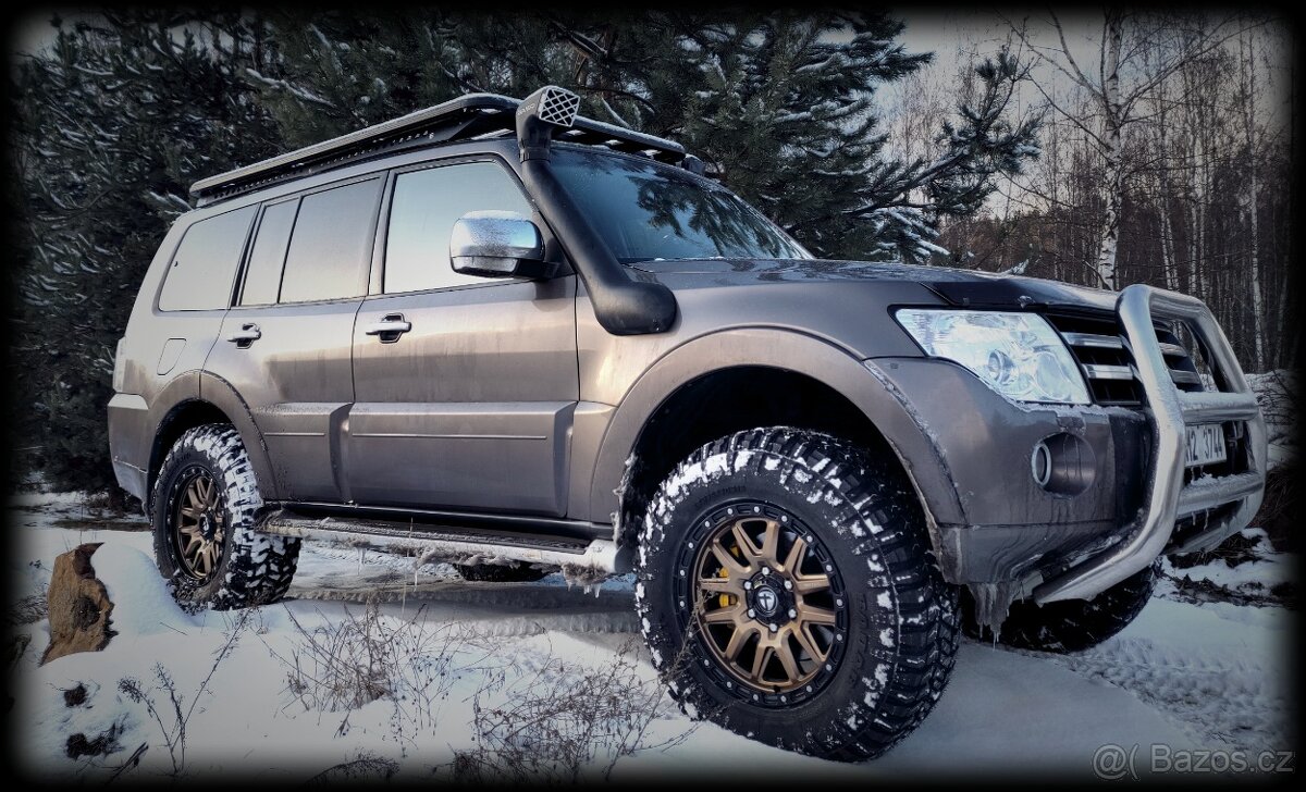 Mitsubishi Pajero IV 147kw/175kw-offroad