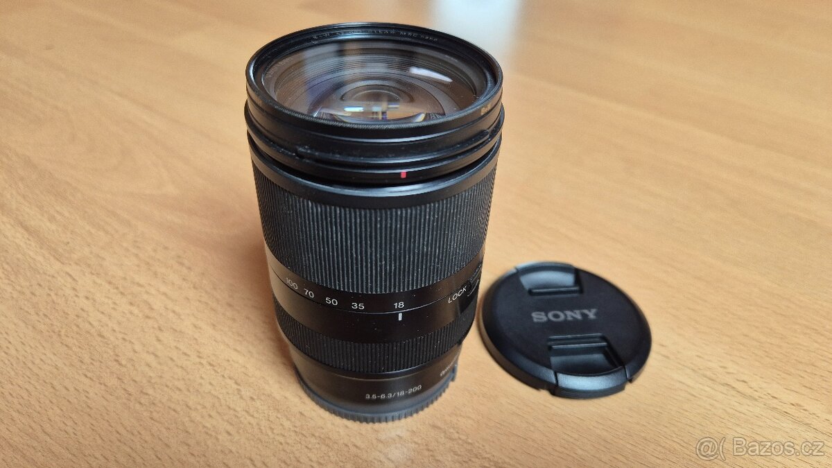 SONY SEL 18-200LE