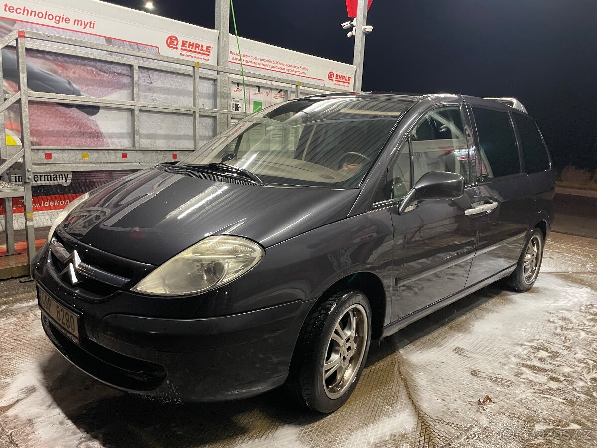 Citroen C8 2.2 HDI. Rok 2006, 7 míst, ALU kola, Klima