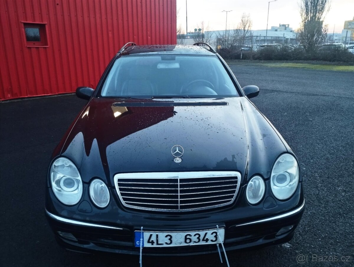 Mercedes- Benz E320cdi W211