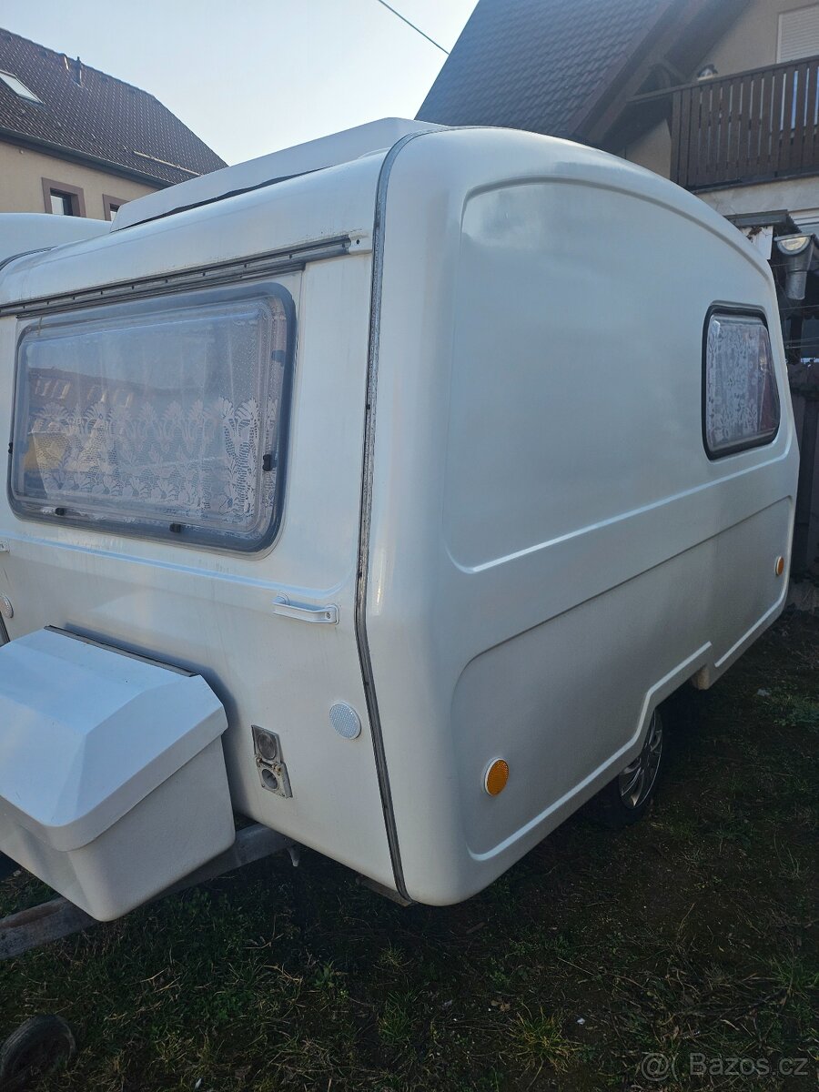 Karavan N126