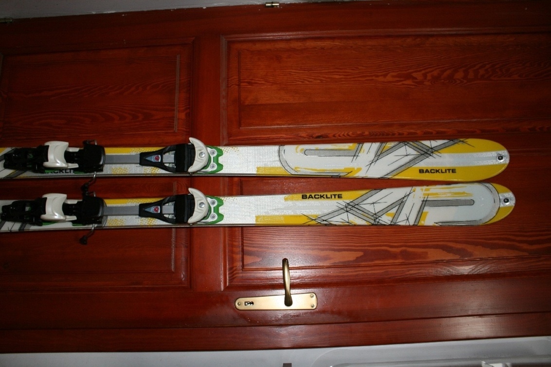 skialpove lyže K2 backlite 167 cm