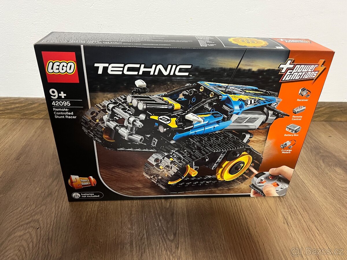 LEGO Technic 42095 Kaskadérské závodní auto