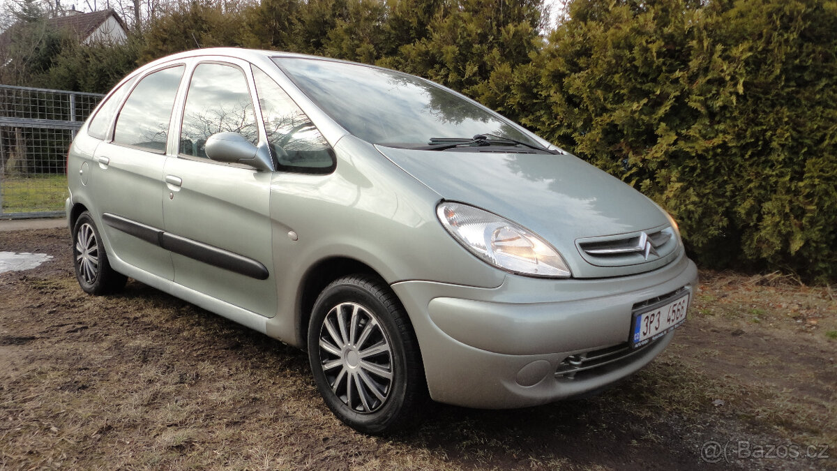 Citroen Xsara Picasso 1.6i 70kw rok 2001 STK 11/2025 Euro3