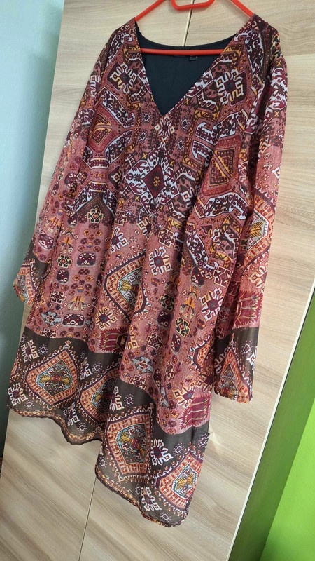 ŚATY V BOHO STYLU, vel.54