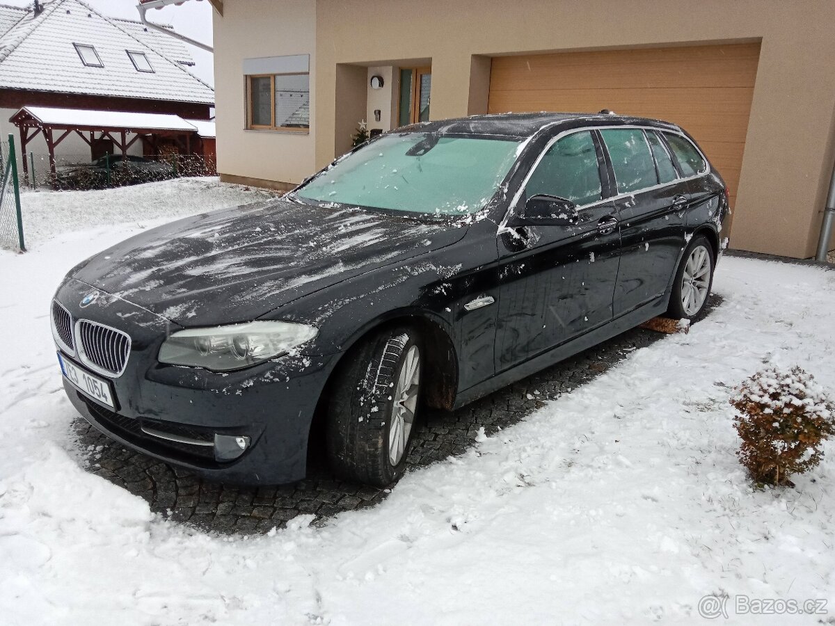 BMW 530, 180kw manuál, zadokolka