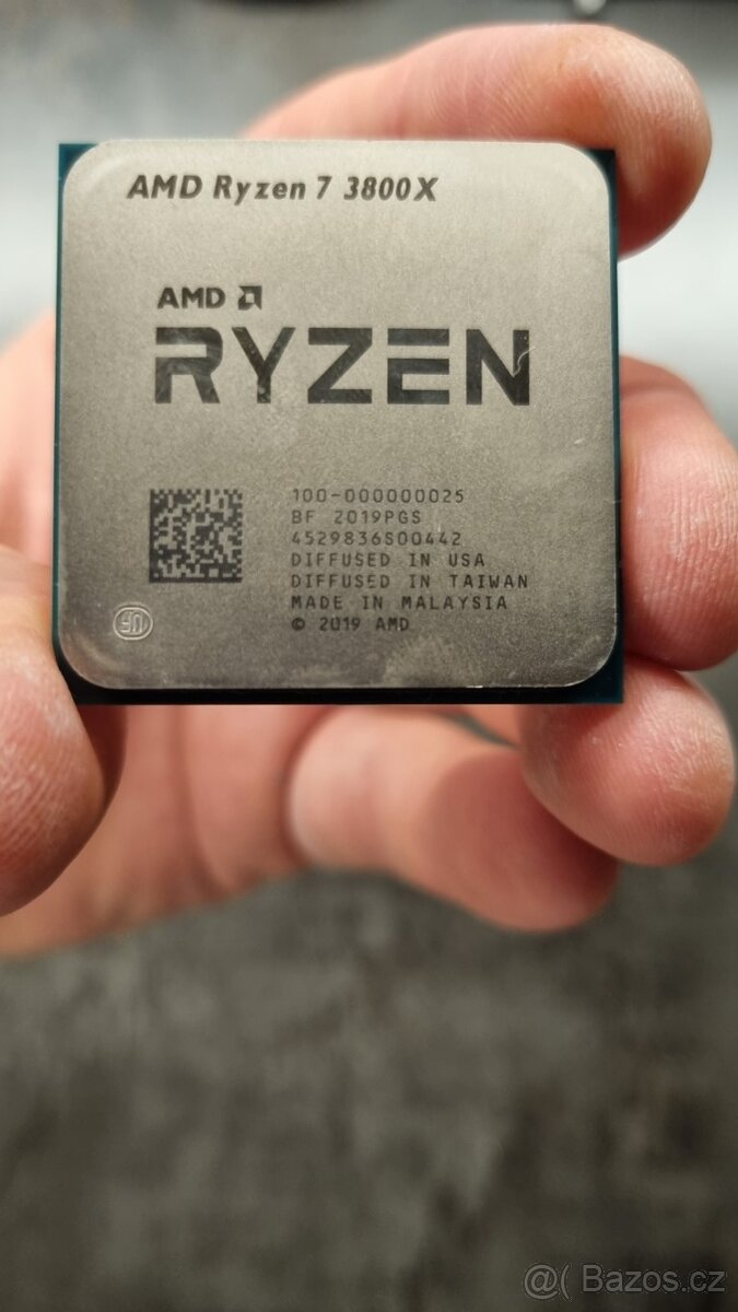 Nabízím k prodeji použitý procesor AMD Ryzen 7 3800X