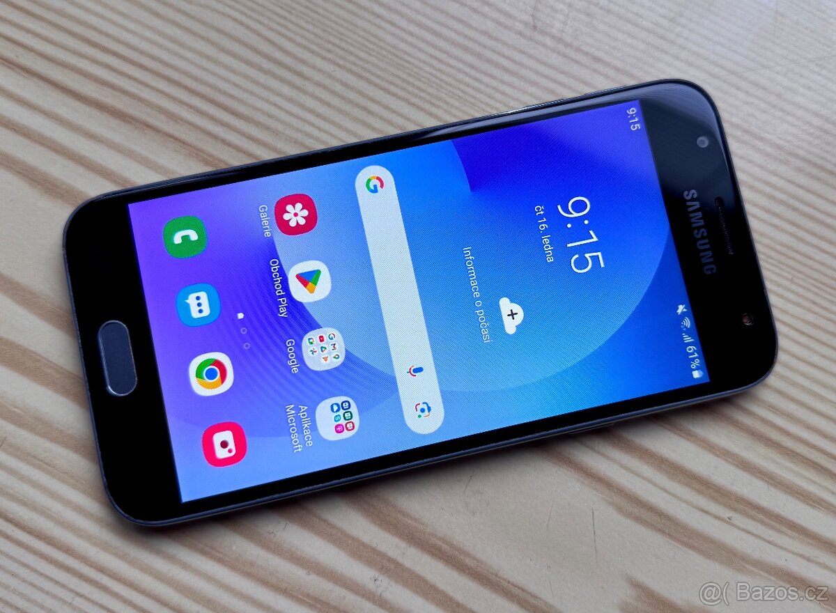 Samsung Galaxy J3 Černomodrý 16gb Android 9, pěkný stav.