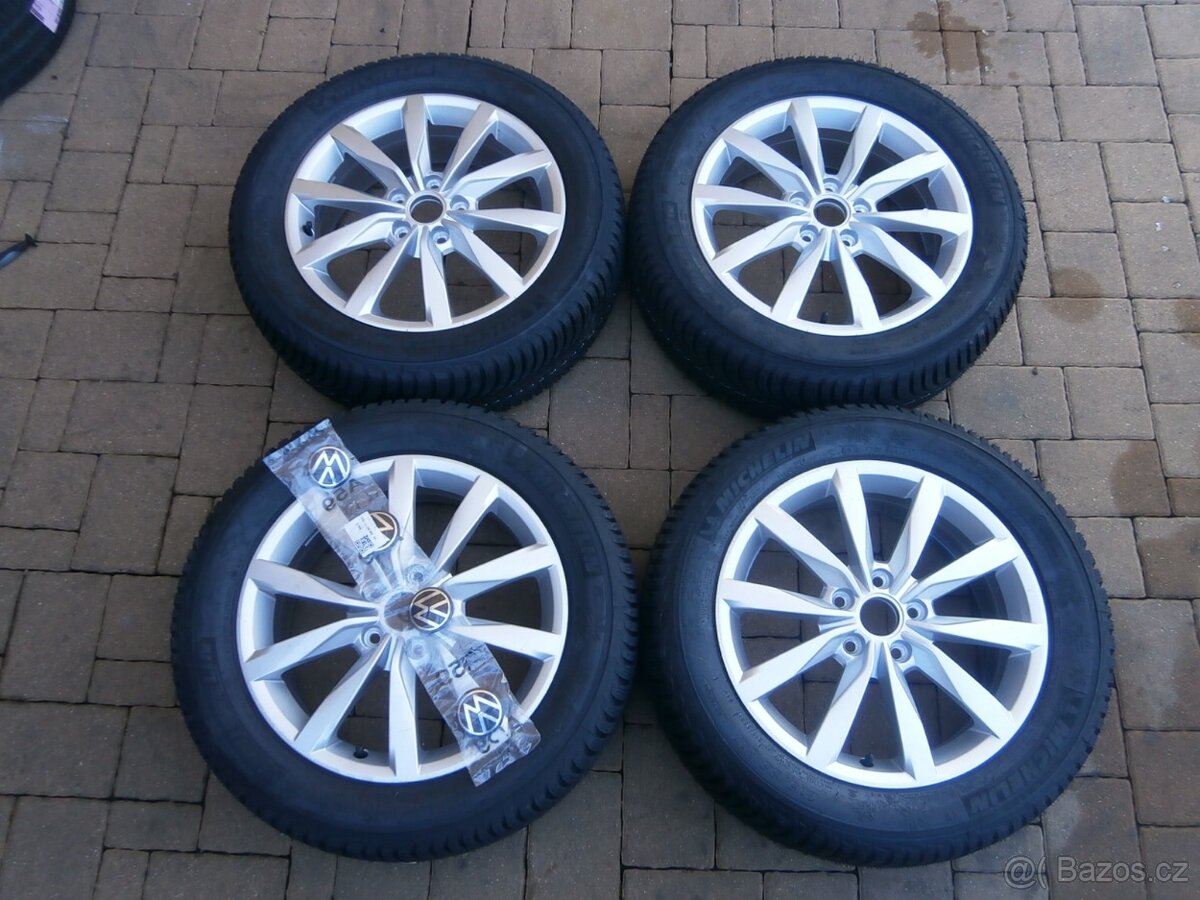 ALU zimní 17", orig VW, rozteč 5x112mm, pneu 215/55/17, NOVÉ