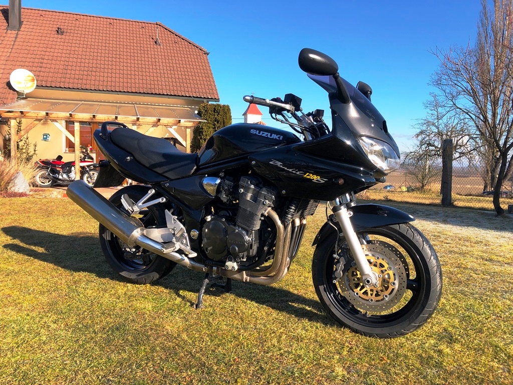 Suzuki GSF 1200s Bandit, hezký stav, po servisu