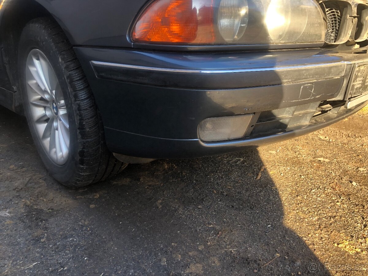 Přední narazník bmw e 39