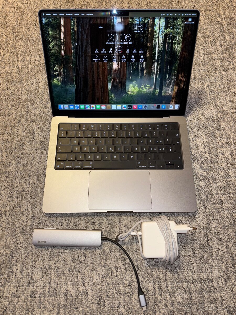 Macbook Pro 14” (M3) - záruka - TOP stav