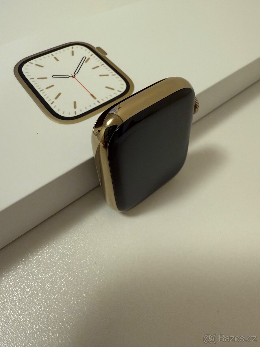 Apple Watch Serve 7 45mm Gold