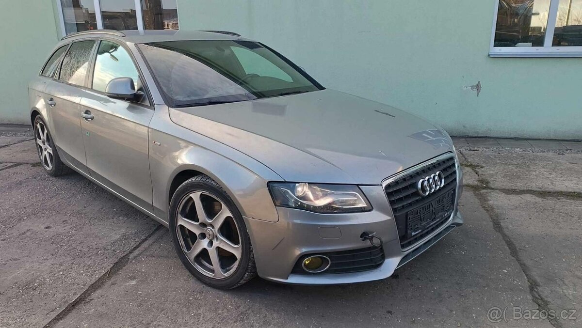 Audi A4 B8 3.2 v6 195kW QUATTRO s-line