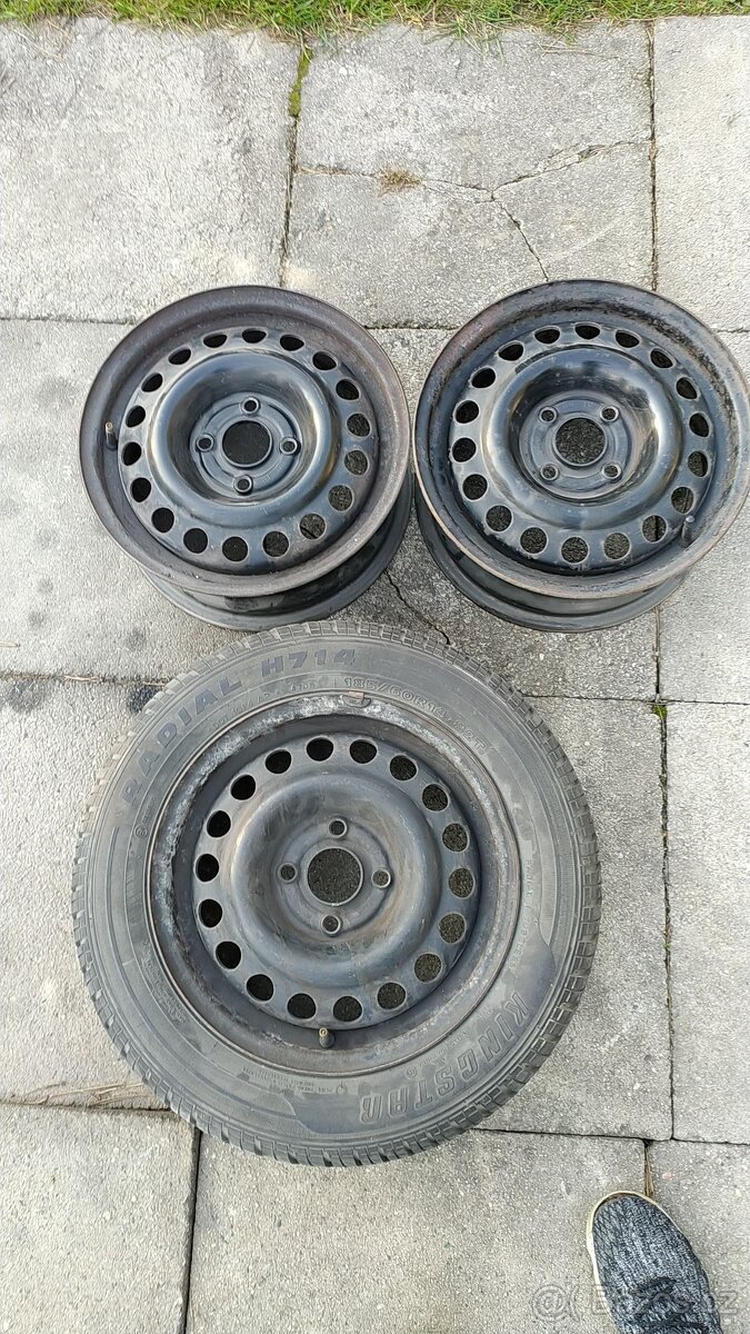 4x100 R14 plechy + guma 185/60 R14