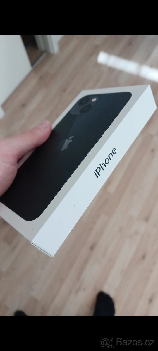 iPhone 13 128GB Midnight