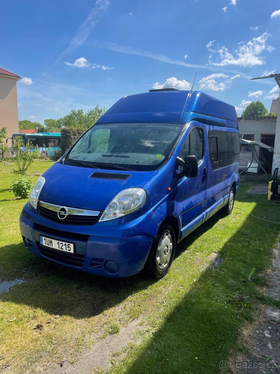 Opel Vivaro 2.5 CDTI 107kw