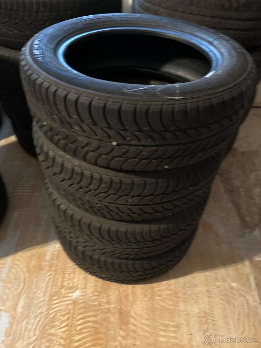 185/60 R15 zimní pneu