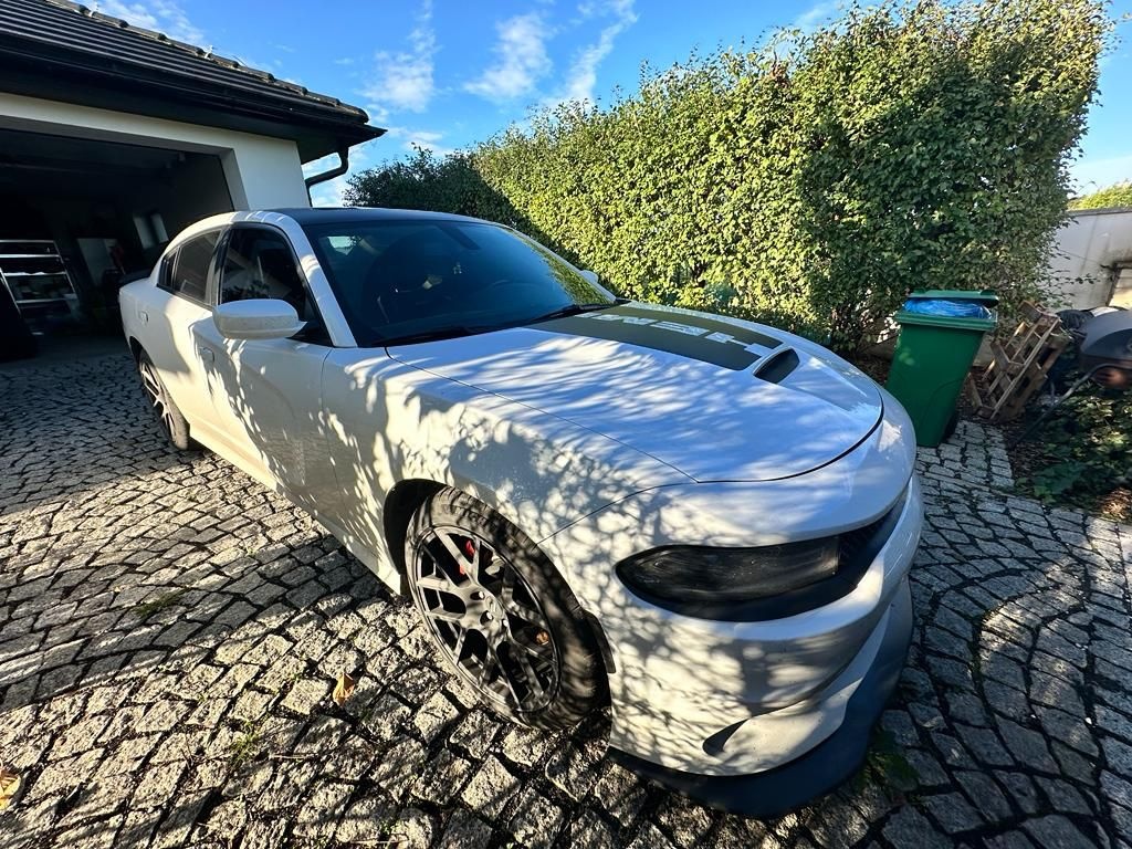 Dodge Charger Daytona 5.7hemi