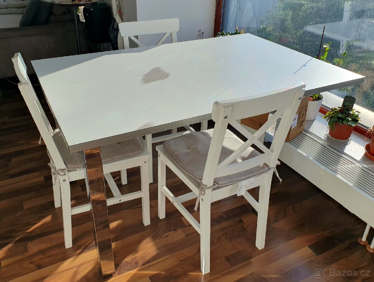 Kuchyňský stůl + židle set